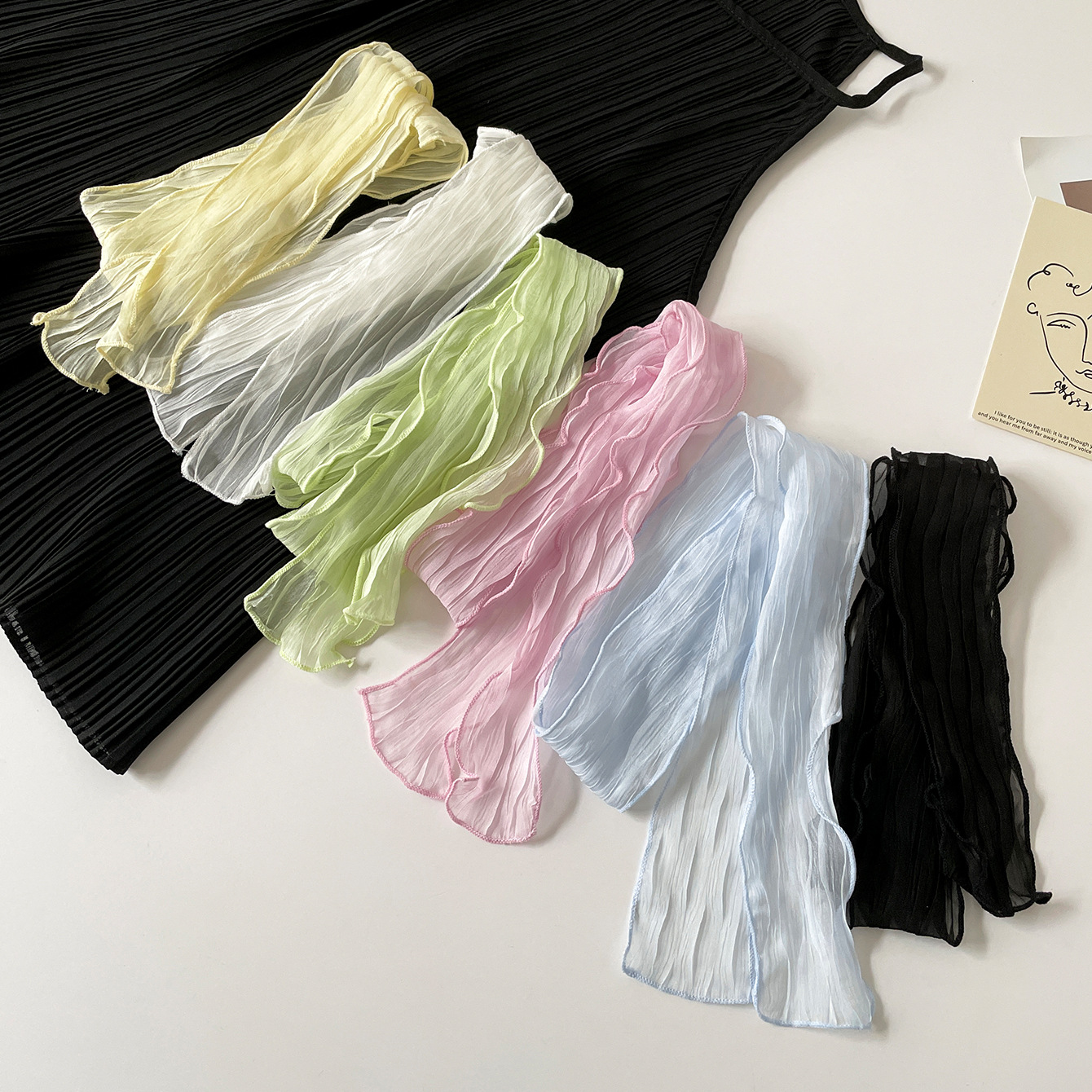 Fresh Summer Crinkled Chiffon  - Ascot Neck Scarf recension och pris