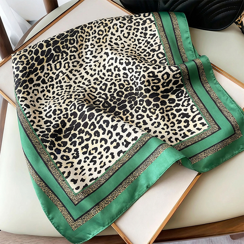 1pcs 70cm Roman Chain Silk Sca - Scarf Silk Square recension och pris